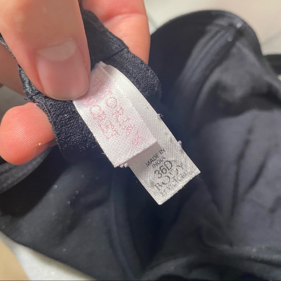 Victoria’s Secret Body by Victoria Full Coverage Bra - Picture 5 of 6